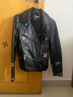 （分類：）位於 。 由 Munster94 提交（商品編號 1318082211，圖片 1）。簡介： 。
