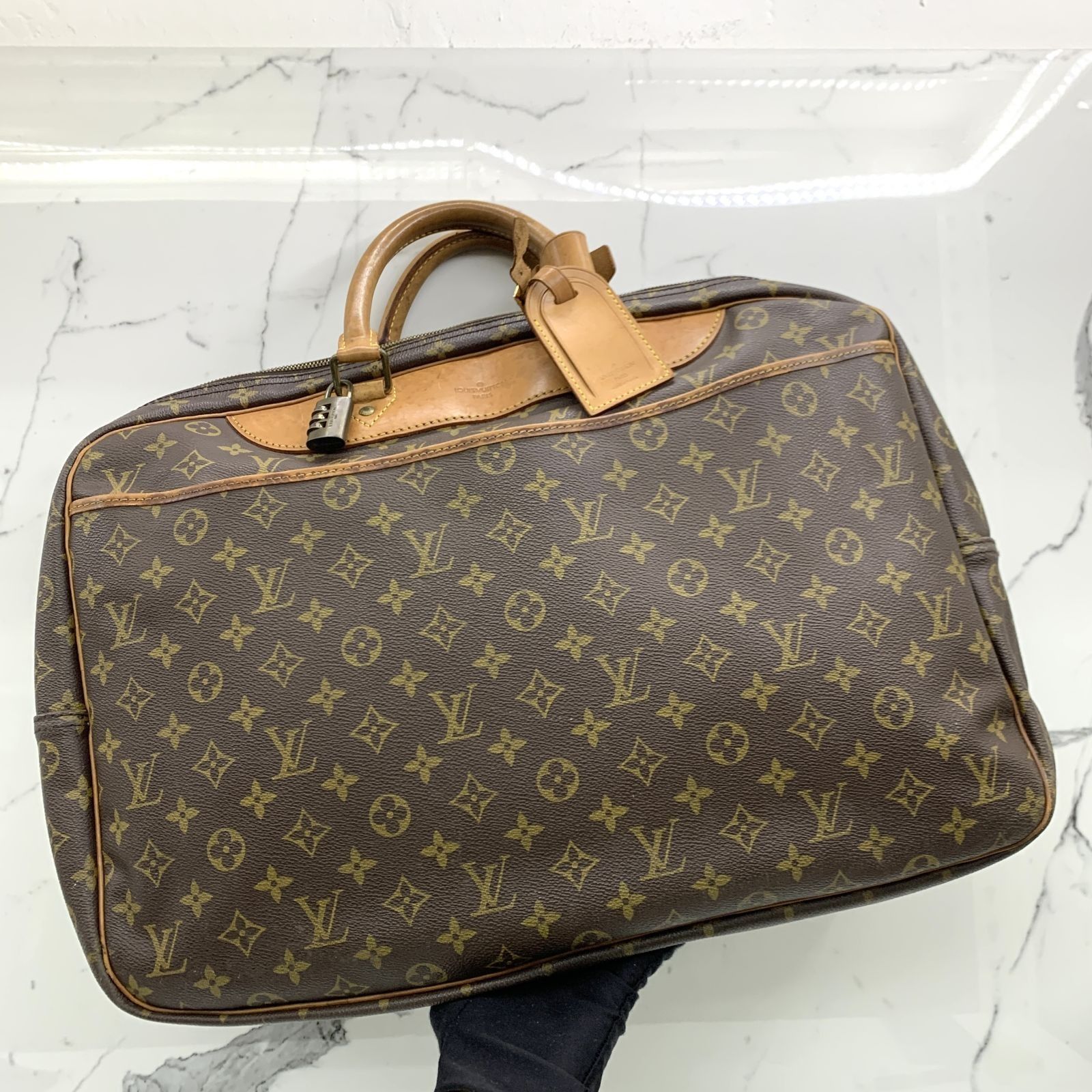 Louis vuitton sac alize top