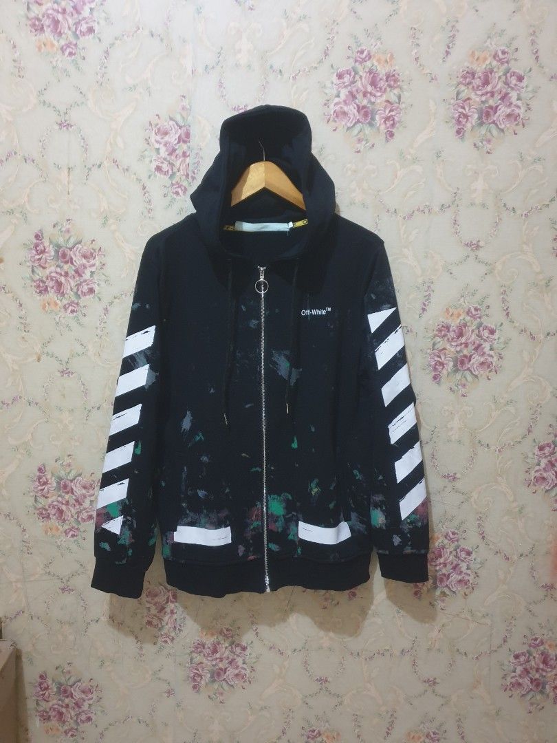 Mulus thentic jaket .hoodie off white size L Fesyen Pria Pakaian Baju Luaran di Carousell