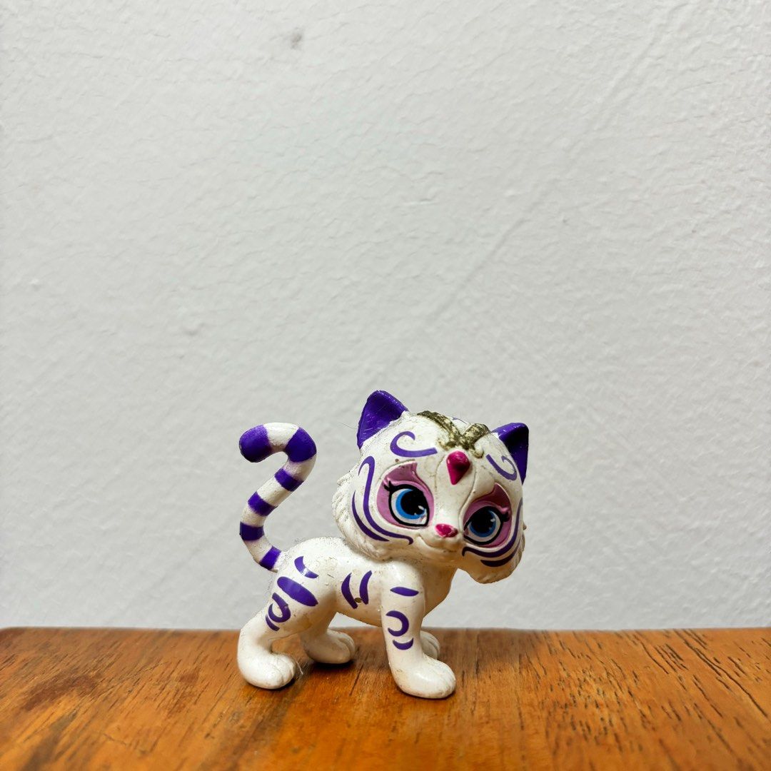 Nickelodeon Shimmer Shine Nahal Cat White Tiger Figurine, Hobbies ...