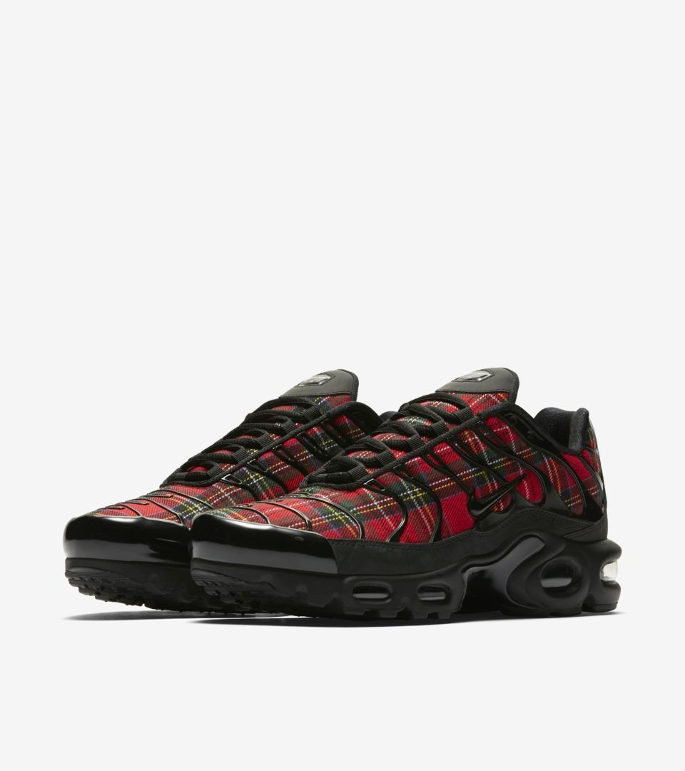 NIKE Air Max Womens PLUS TN SE (TARTAN), Women's Fashion, Footwear