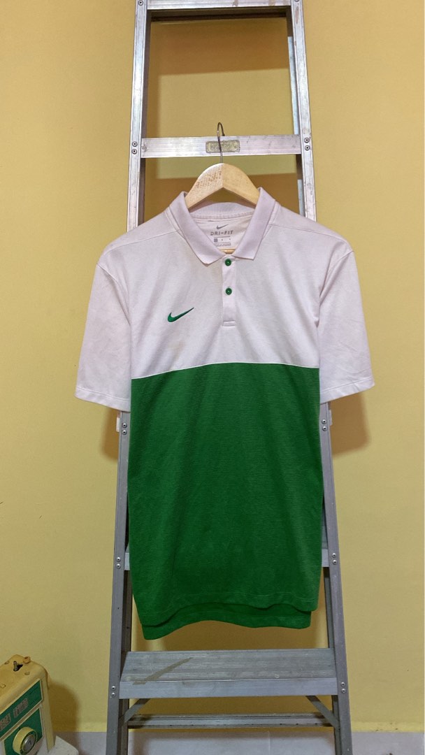 mens nike collar shirts