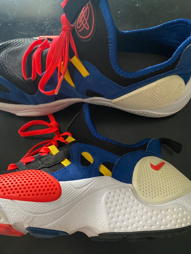 NIKE HUARACHE SIZE US 8 Men s Fashion Footwear Sneakers on Carousell