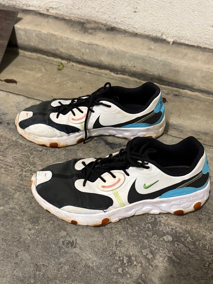 nike lucent 2 trainers