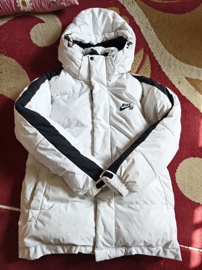 NIKE SB JACKET PUFFER Men s Fashion Tops Sets Hoodies on Carousell