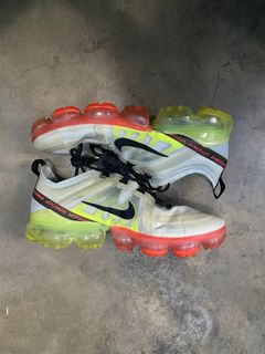 (Category: ) located in . Submitted by onlywear (Listing ID 1318132811, Image 1). Description: .