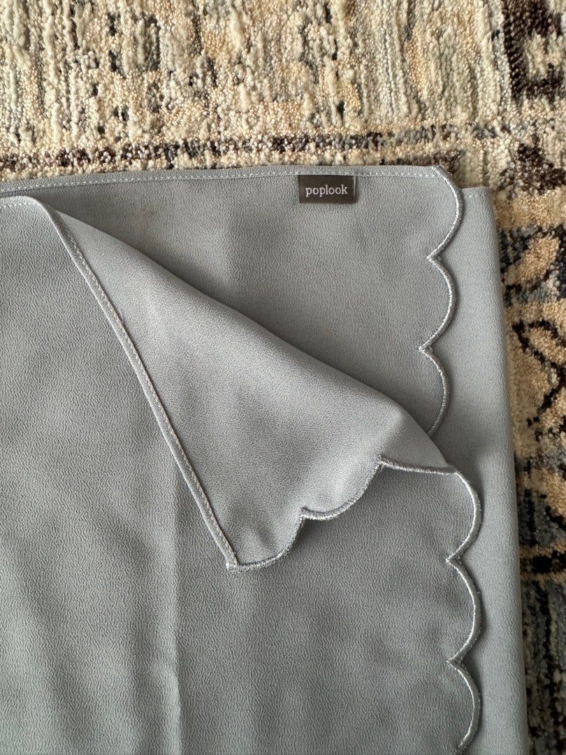 Poplook scallop rectangular curved shawl blue fog, Women's