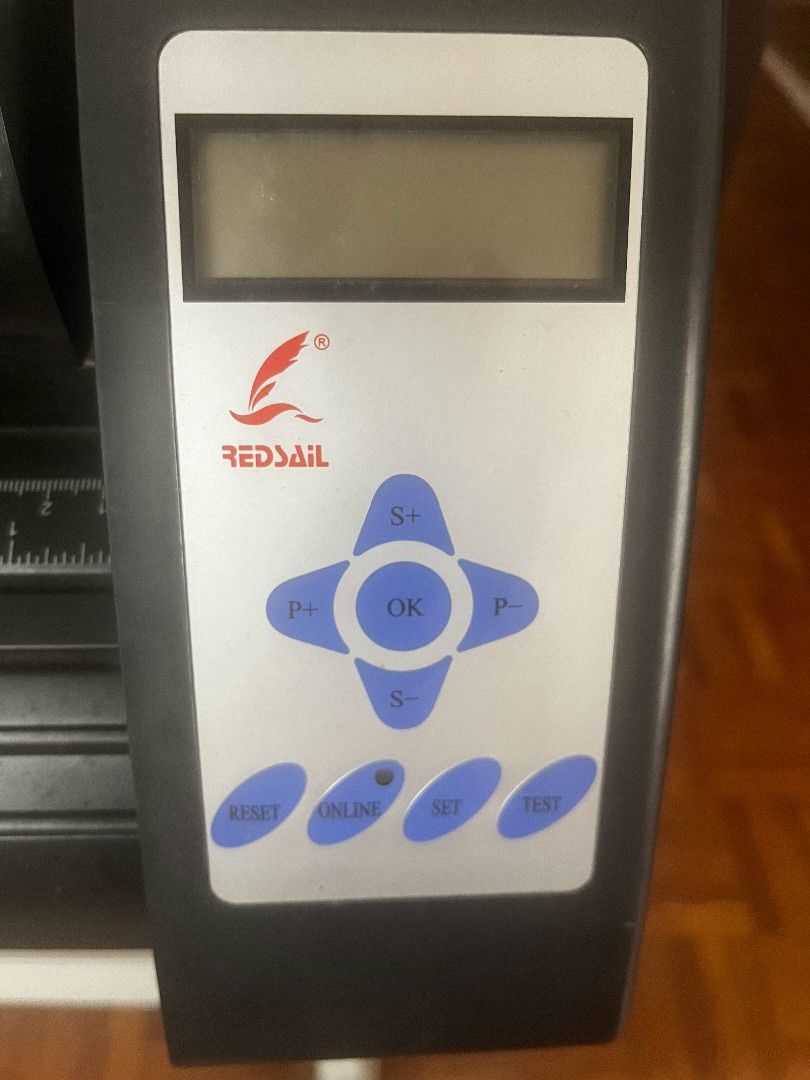 Redsail Cutter Plotter (Category: Printers, Scanners & Copiers) located in Caloocan City. Submitted by taga.earth (Listing ID 1318090015, Image 2). Description: .