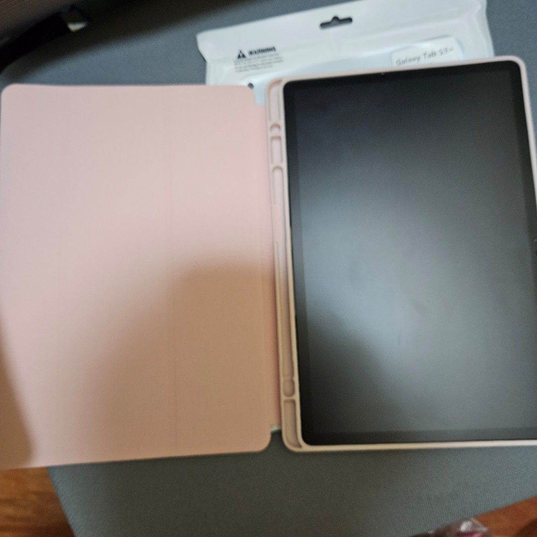 Samsung Galaxy Tab S9 Plus Case Rose Gold (Category: Android) located in Makati City. Submitted by lexshie (Listing ID 1318188149, Image 2). Description: rfs: rarely used. i have other cases. tablet not included. just used for picture/demo purposes can ship via lalamove or grab mop: gcash/bpi.