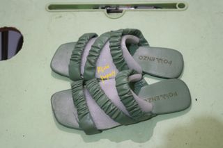 (Kategori: ) berada di . Dikirim oleh risakeee (ID iklan 1318251302, Gambar 1). Deskripsi: .