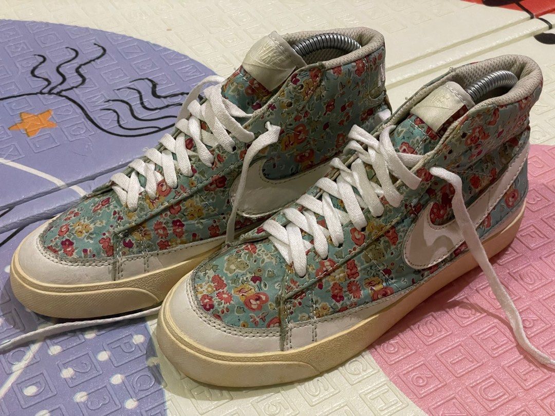 Nike blazer liberty online