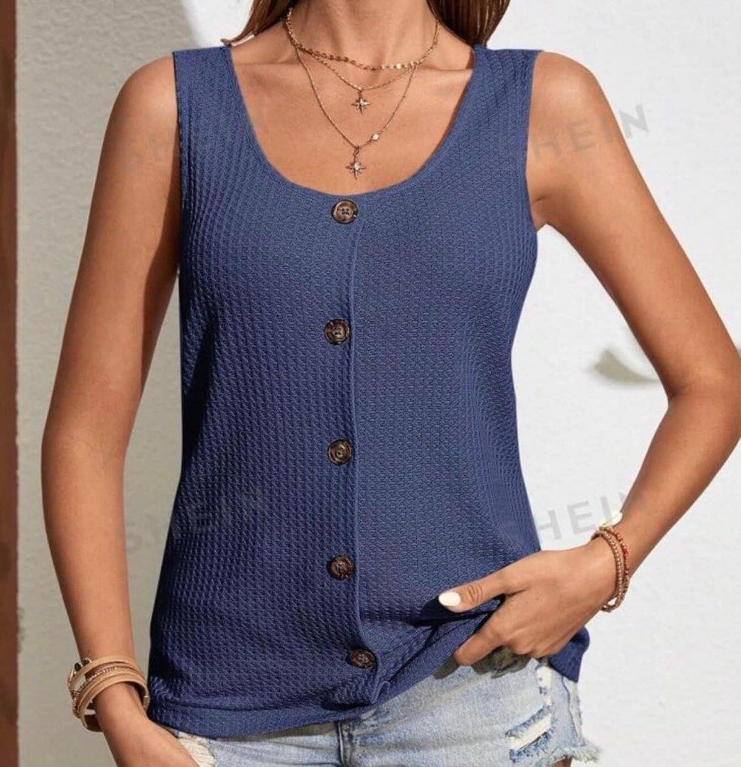Shein top (Category: Sleeveless) located in Quezon City. Submitted by ___rainbow___ (Listing ID 1318128647, Image 1). Description: Location: QC - pm nalang for more pic, tinamad me mag upload hehe - can give discount, buy 3 or more from my listings:).