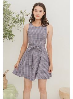 (Category: ) located in . Submitted by shopaholic_23 (Listing ID 1318152463, Image 1). Description: .