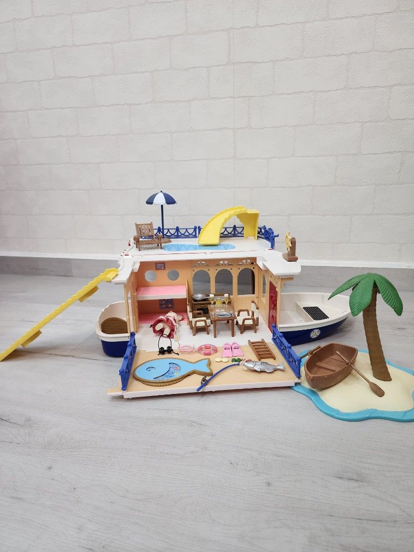Sylvanian families cruise ship clearance