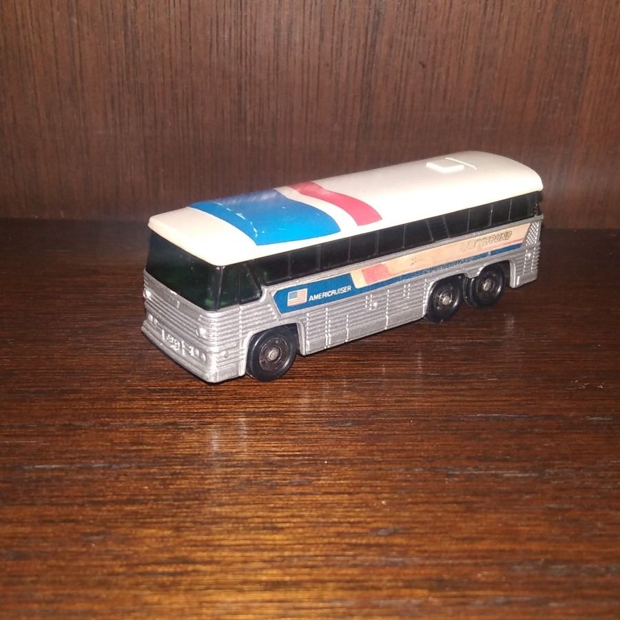 No buses 4枚セット　オマケ付き 41mWDGinrrL._UF350,350_QL80_.jpg