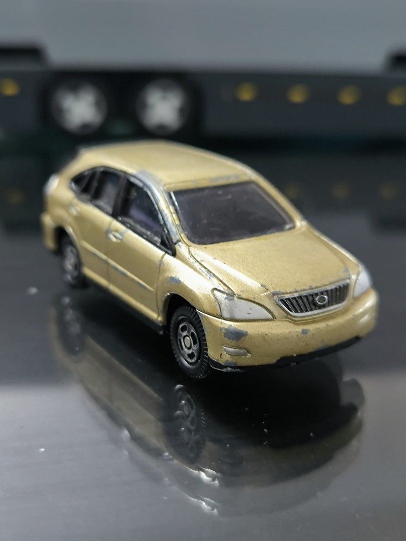 Tomica toyota harrier outlet