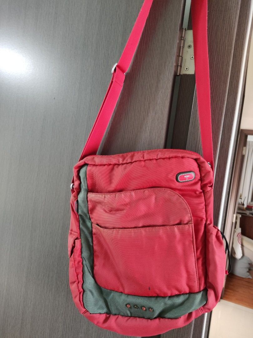 Tumi t tech messenger bag on sale