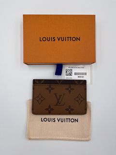 (Category: ) located in . Submitted by vintage.sg (Listing ID 1318232048, Image 1). Description: .