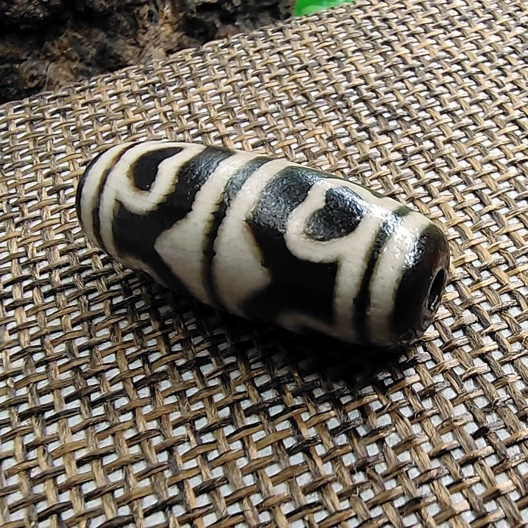 西藏虎牙蓮花天珠【編號:010】, 書籍、休閒與玩具, 收藏、紀念品, 其他