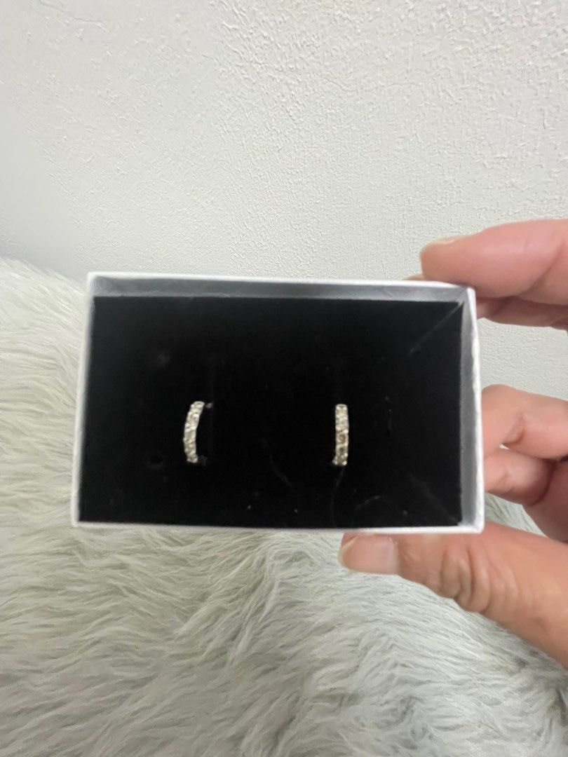 .30 CT. Diamond earring ‼️‼️‼️, Women's Fashion, Jewelry & Organizers ...