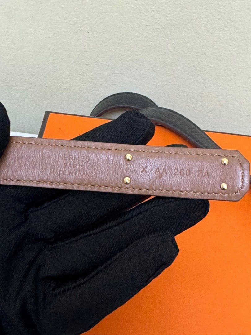 Authentic hermes belt (Category: Luxury Accessories) located in Rizal. Submitted by houseofbell (Listing ID 1318437489, Image 3). Description: Excellent condition No flaws Money back guaranteed.