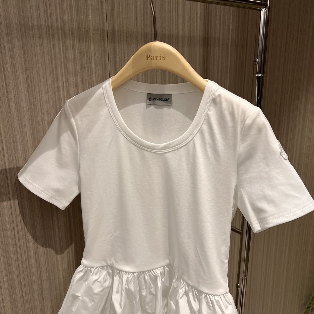 Authentic moncler lotus leaf hem waist t shirt Luxury Apparel on Carousell