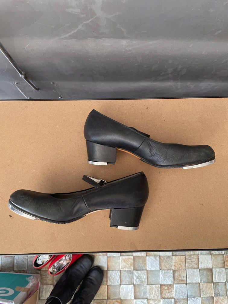 Black rounded mary janes (tap dancing shoes) (Category: Loafers) located in Quezon City. Submitted by studioamarilyo (Listing ID 1318292075, Image 3). Description: 22.5 cm 4.5 cm heel.