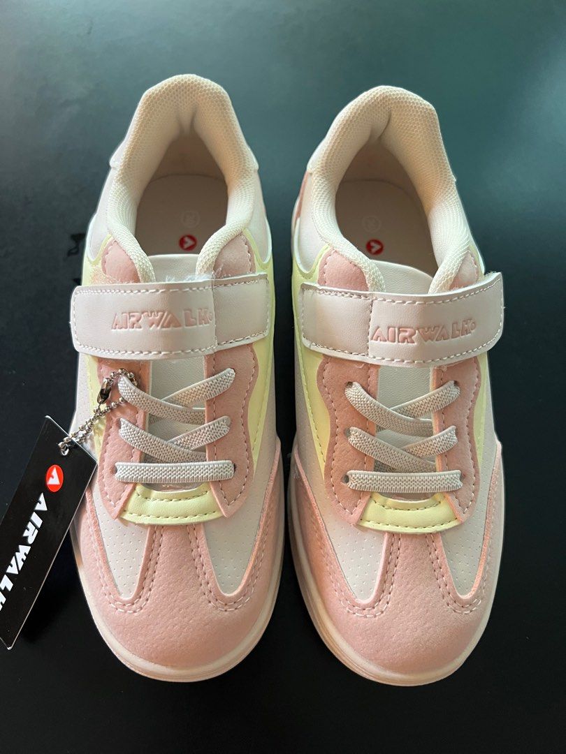 BN Airwalk Girl s shoes size 13 US