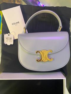 （分類：）位於 。 由 gracewwwcc 提交（商品編號 1318305762，圖片 1）。簡介： 。
