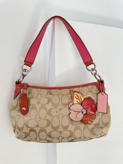 (Kategori: ) berada di . Dikirim oleh vintbage (ID iklan 1318399176, Gambar 1). Deskripsi: .