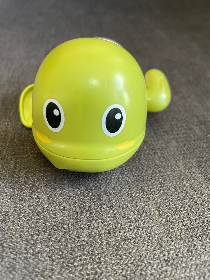Cute Swimming Turtle Bath Toy for Kids main image 0