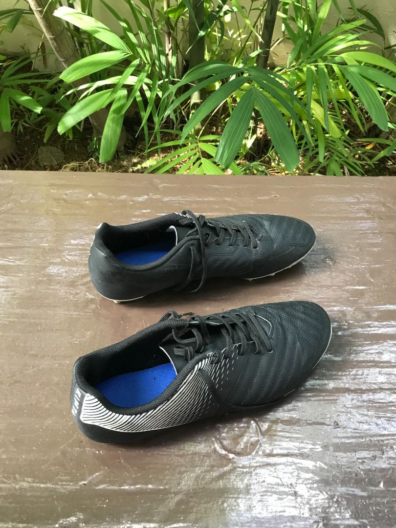 Decathlon soccer boots online