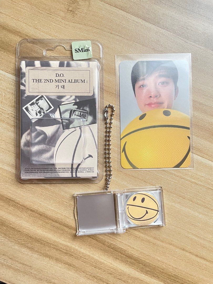 Doh Kyung Soo Expectation Smini Unsealed with PC (Category: K-Wave Merchandise) located in Angono. Submitted by joitotheworld (Listing ID 1318422256, Image 2). Description: Doh Kyung Soo 2nd Mini Album Expectation Smini Unsealed with PC tags: exo kyungsoo .