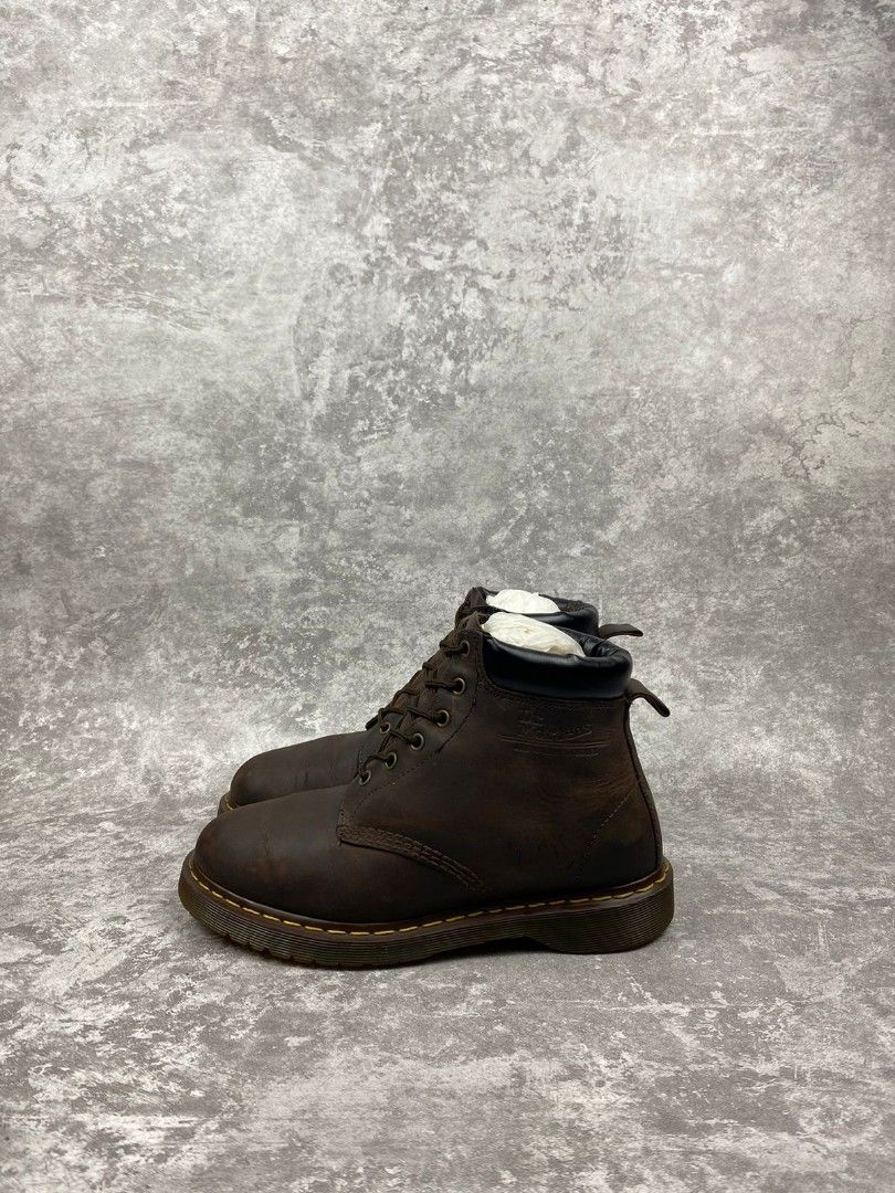 Dr Martens 11292 Fesyen Pria Sepatu Sepatu Boot di Carousell