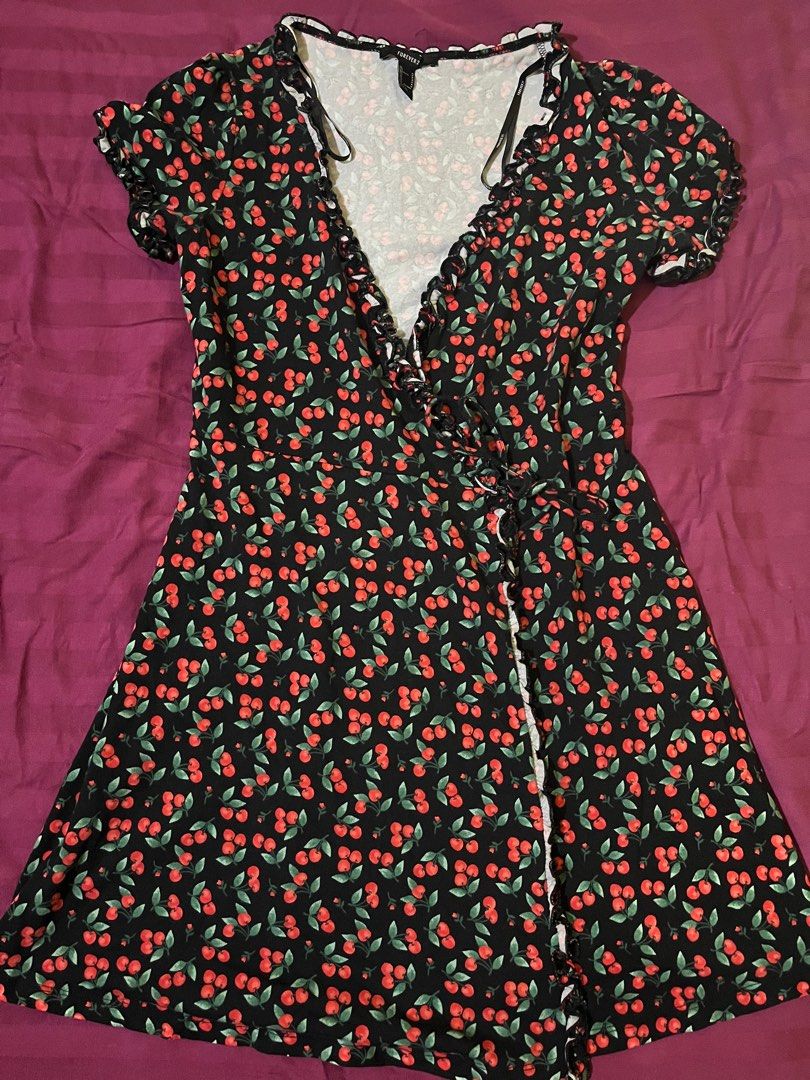 DRESS BLACK N RED CHERRY FOREVER 21 WOMEN ALOVER PRINT WRAP DRESS WANITA CUTE