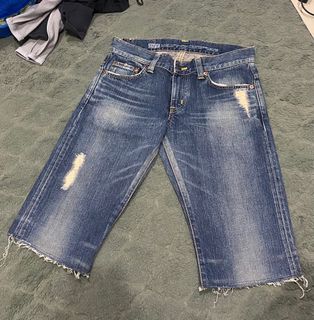 (Category: ) located in . Submitted by catneepies (Listing ID 1318335095, Image 1). Description: .