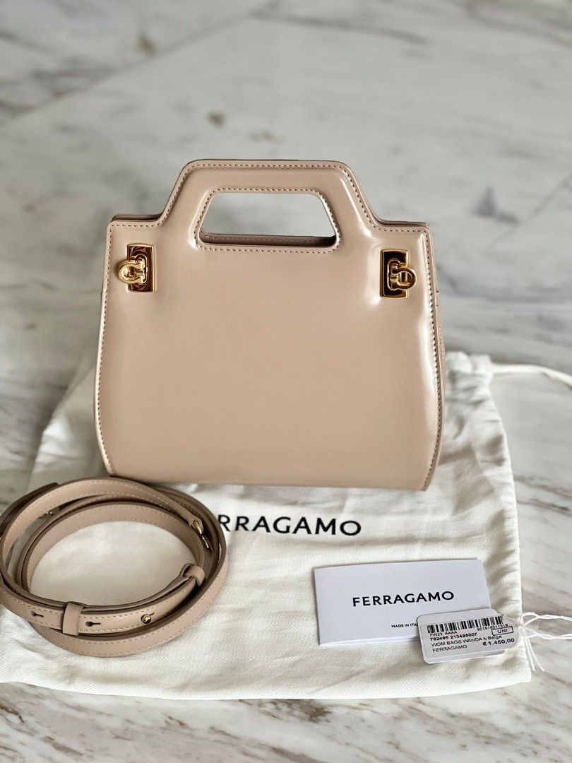 Ferragamo sale 2018 store