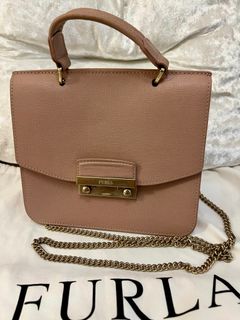 （分類：）位於 。 由 melody_555 提交（商品編號 1318350318，圖片 1）。簡介： 。