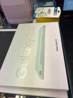 （分類：）位於 。 由 wiyechan 提交（商品編號 1318364659，圖片 1）。簡介： 。