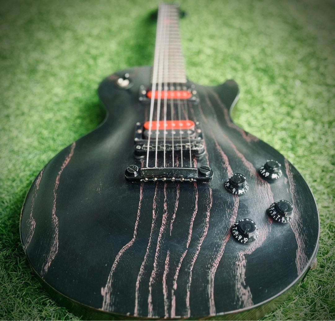 Gibson Les Paul Voodoo 2004, Hobbies & Toys, Music & Media