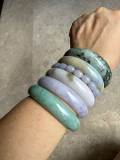 (Category: ) located in . Submitted by authentic.jadeite (Listing ID 1318290060, Image 1). Description: .