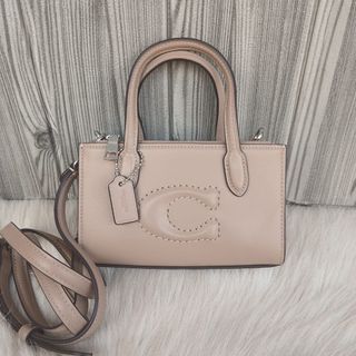 (Kategori: ) berada di . Dikirim oleh laspaccios (ID iklan 1318298367, Gambar 1). Deskripsi: .