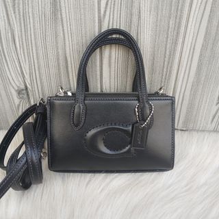 (Kategori: ) berada di . Dikirim oleh laspaccios (ID iklan 1318298511, Gambar 1). Deskripsi: .