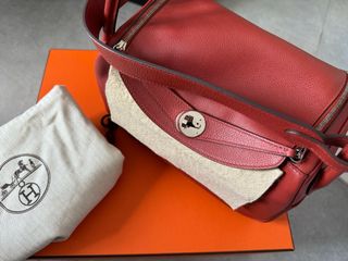 （分類：）位於 。 由 smallfatpigshop 提交（商品編號 1318413398，圖片 1）。簡介： 。