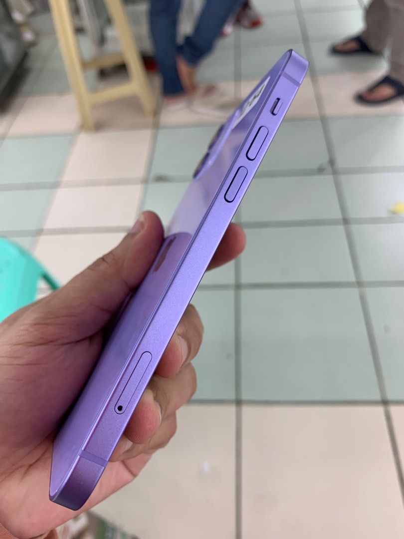 iPhone 12 (64gb) (Category: iPhone 12 Series) located in Manila. Submitted by arzillah (Listing ID 1318391385, Image 2). Description: iPhone 12 64gb Factory unlock Ntc approve 100% bh Apple warranty until Dec. 2024 Slightly use No dents No scratches No issues Good as new All working Open for COD/COP + SF Manila area (sameday delivery) Province area (via LBC) required DP to avoid cancellations Physical store: Greenhills Shopping Center, 2ndfloor, 