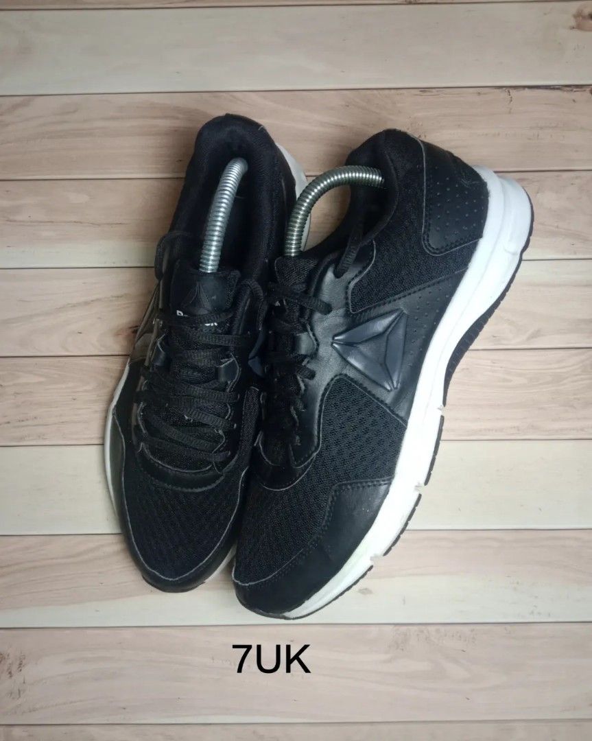 Kasut bundle reebok running Men s Fashion Footwear Sneakers on Carousell