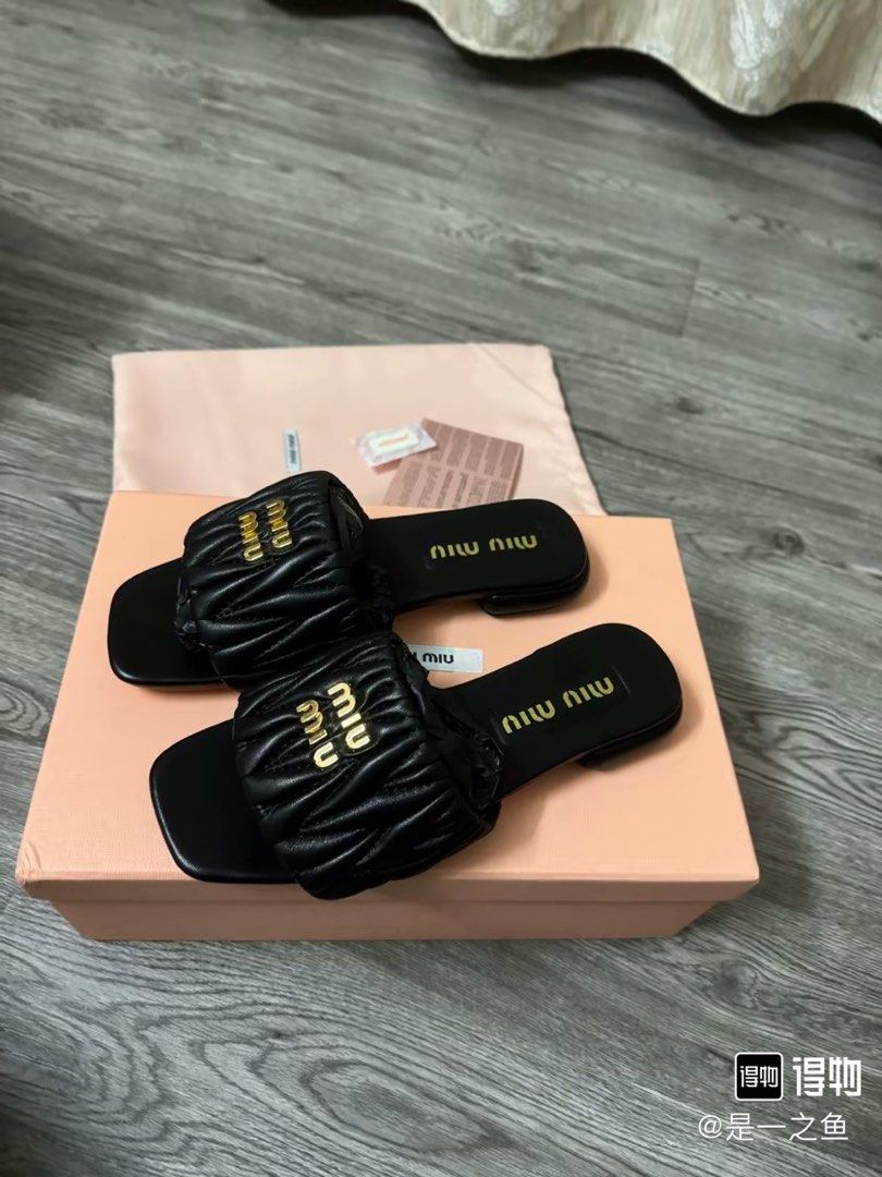 Miu miu slippers store