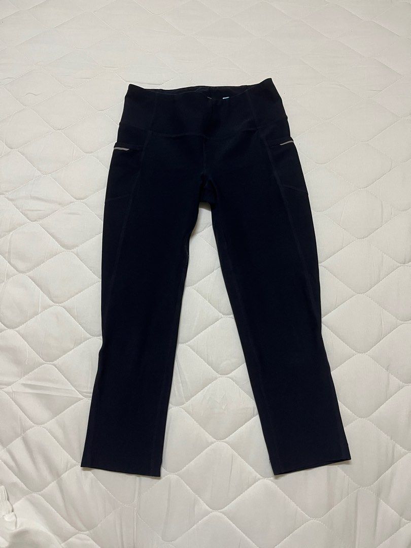mpg navy blue 3 4 leggings Women s Fashion Activewear on Carousell