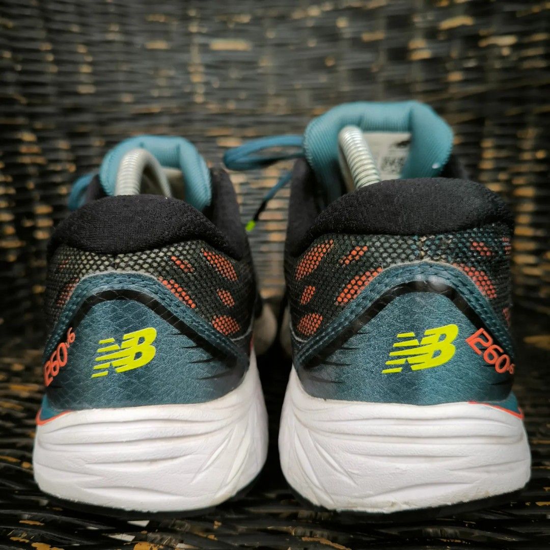 NEW BALANCE 1260v6 green lake size 42