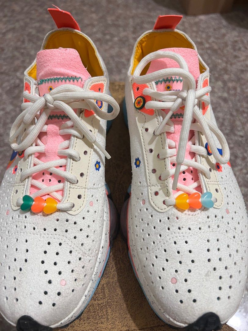 kawaii nike air max zoom type